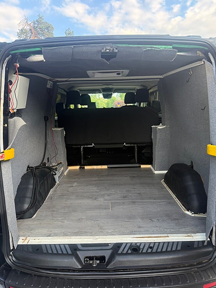 Ford Transit Custom 5 of 8
