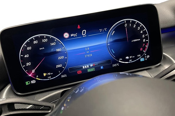 Mercedes-Benz C300 13 of 20