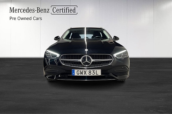 Mercedes-Benz C300 2 of 5
