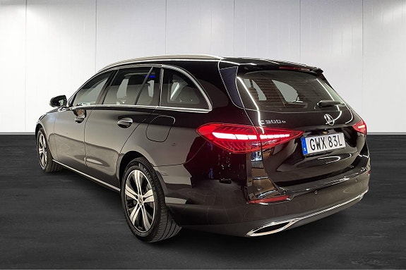 Mercedes-Benz C300 5 of 5