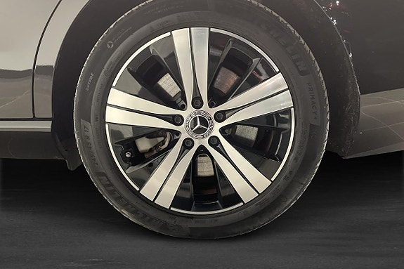 Mercedes-Benz C300 20 of 20