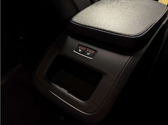 Volvo V90 Cross Country 11 of 25