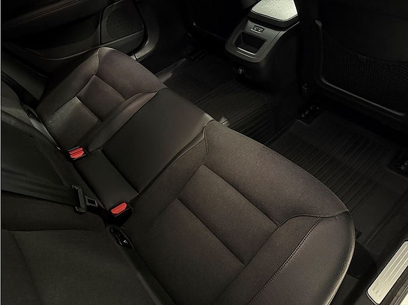 Volvo V90 Cross Country 9 of 25