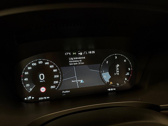 Volvo V90 Cross Country 3 of 25