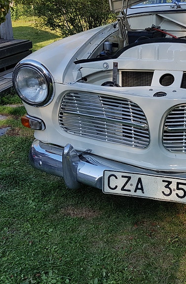 Volvo Amazon 4 of 5