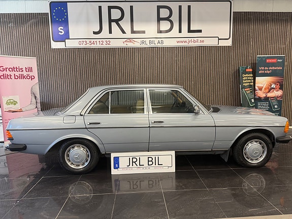 Mercedes-Benz 200