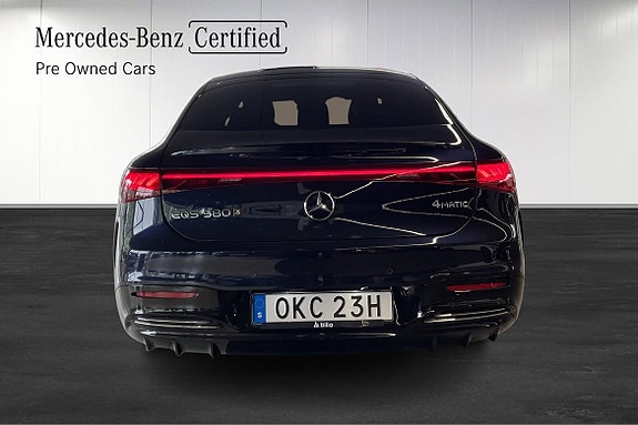 Mercedes-Benz EQS SUV 24 of 25