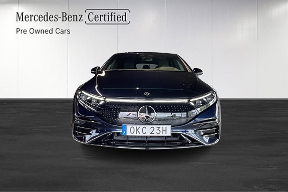 Mercedes-Benz EQS SUV 2 of 5