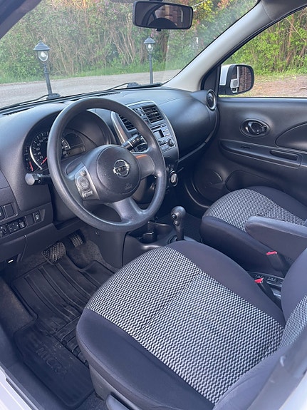 Nissan Micra 6 of 9