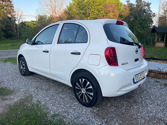 Nissan Micra 3 of 5