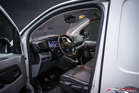 Toyota Proace 13 of 29