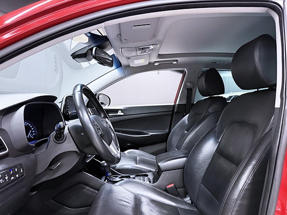 Hyundai Tucson 12 of 16