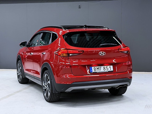 Hyundai Tucson 15 of 16