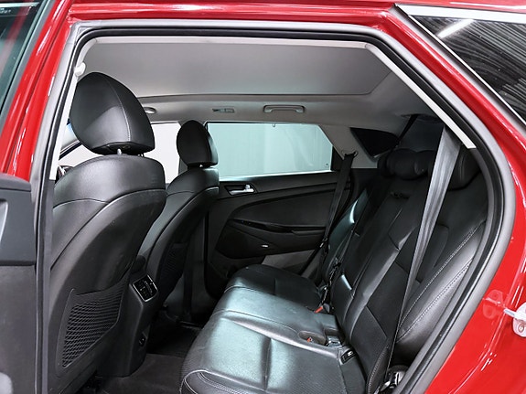 Hyundai Tucson 8 of 16