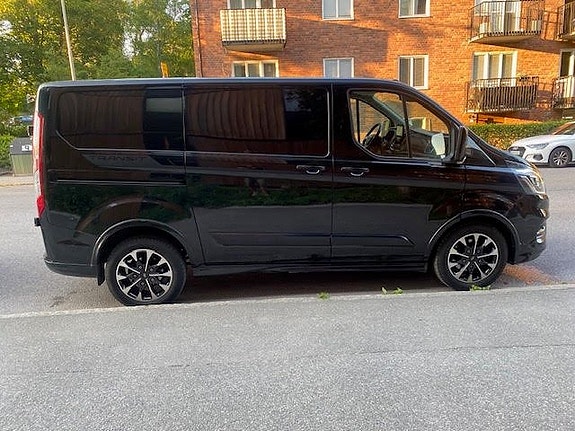 Ford Transit Custom 6 of 25