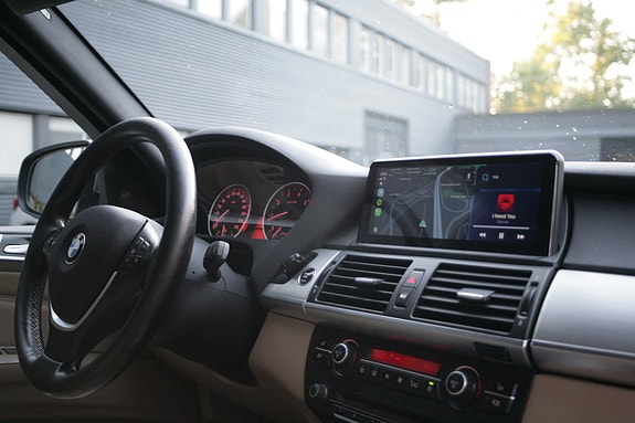 BMW X5 3 of 6