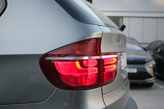 BMW X5 5 of 6