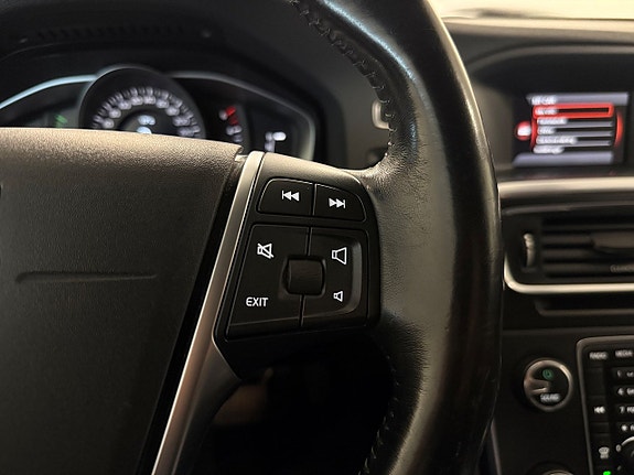 Volvo V60 14 of 24