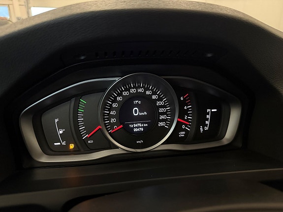 Volvo V60 15 of 24