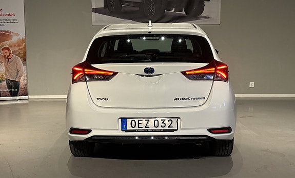Toyota Auris 17 of 18