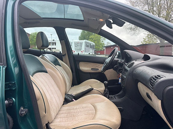 Peugeot 206 4 of 10
