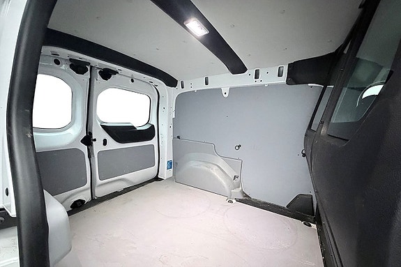 Renault Kangoo 12 of 27