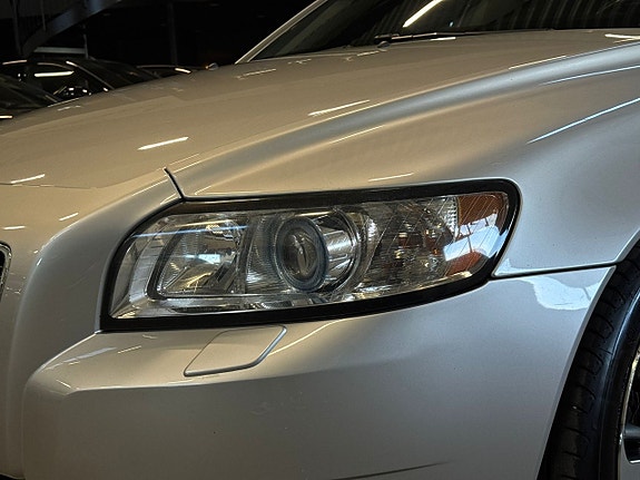Volvo V50 10 of 15