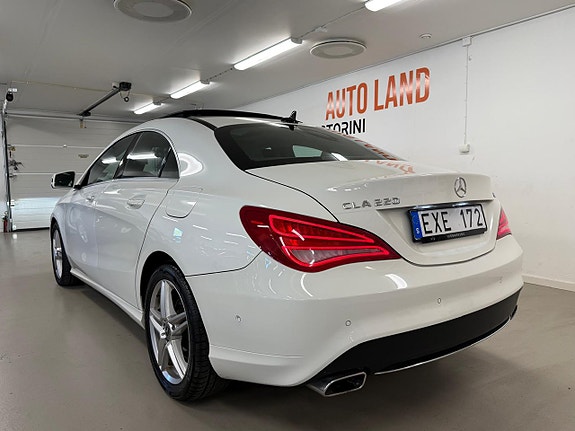 Mercedes-Benz CLA220 8 of 28