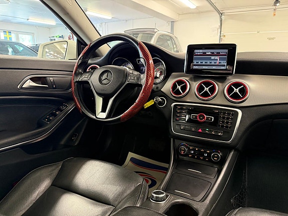 Mercedes-Benz CLA220 19 of 28