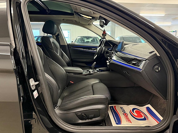 BMW 520d 15 of 27