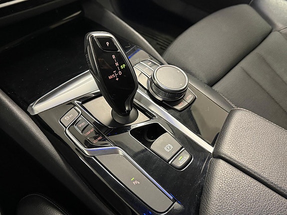 BMW 520d 25 of 27