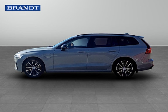 Volvo V60 3 of 5