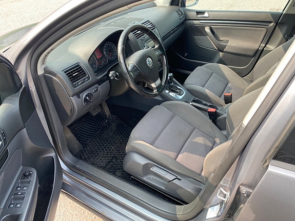 Volkswagen Golf-Serie 14 of 15