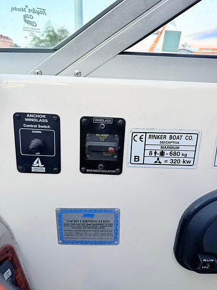 Rinker 282 Captiva Cuddy 2005 - CE-märkt (kategori B) - MerCruiser 6.2 MX 320hk 9 of 9