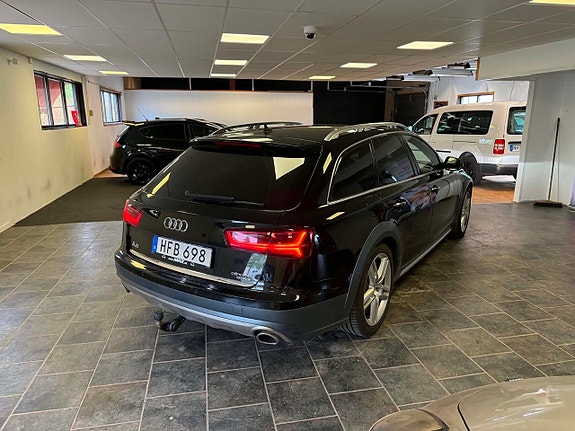 Audi A6 allroad 5 of 5