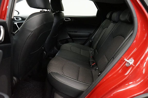 Kia XCeed 7 of 14