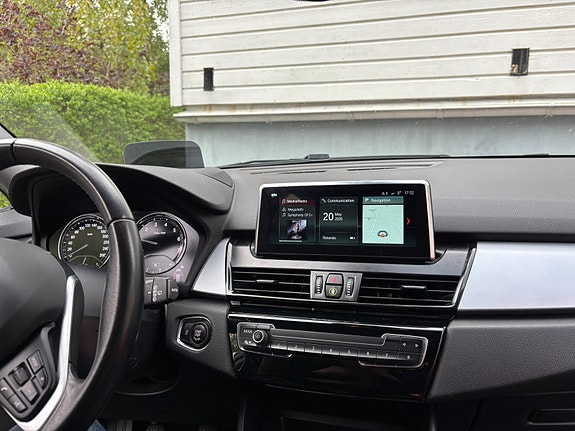 BMW 216i 7 of 28