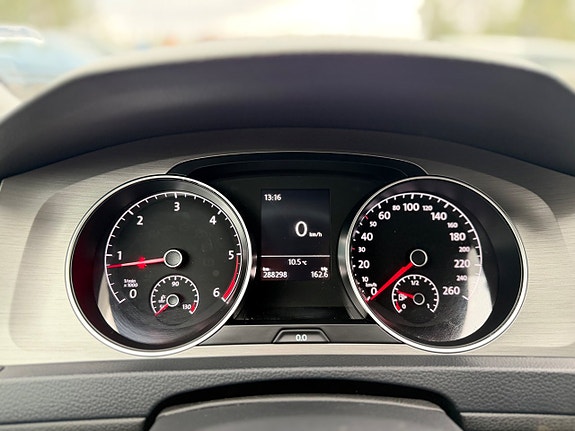 Volkswagen Golf-Serie 12 of 17