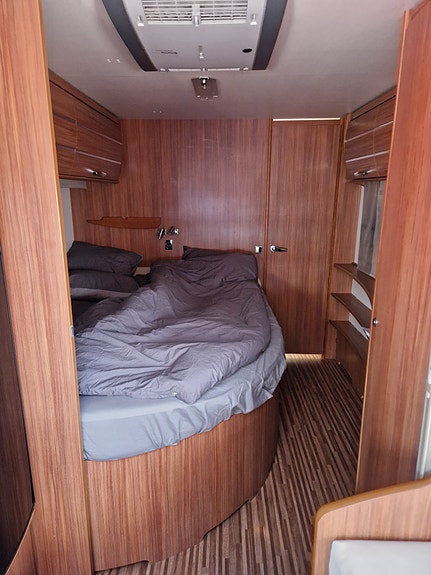 Adria 743 up Alpina 3 of 7