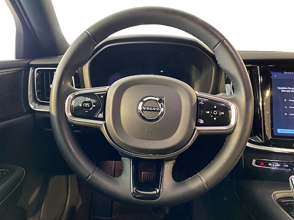 Volvo V60 10 of 14