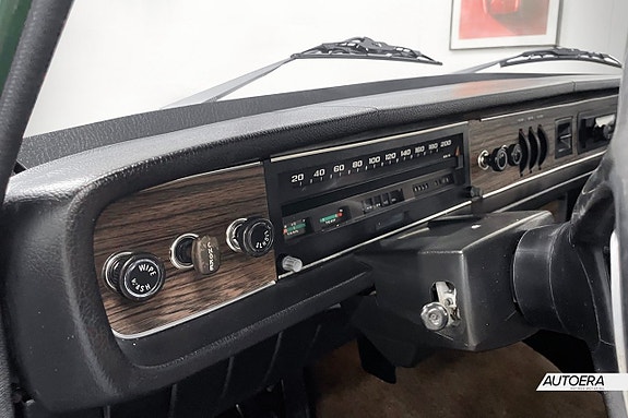 Volvo 142 19 of 25