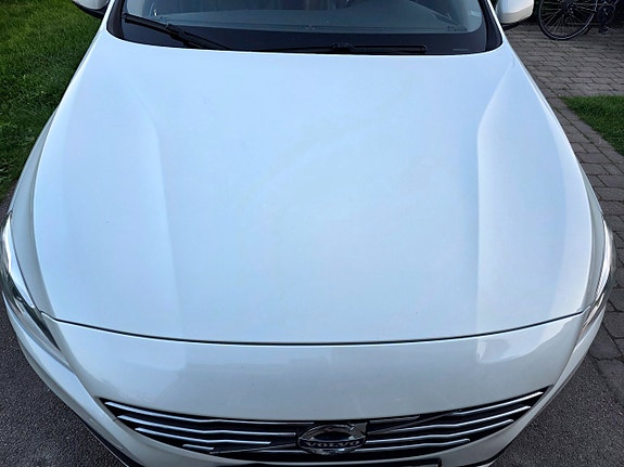 Volvo V60 8 of 29