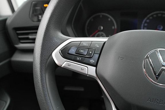 Volkswagen Caddy 10 of 26