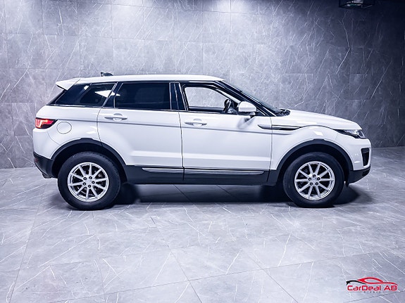 Land Rover Range Rover Evoque 8 of 25