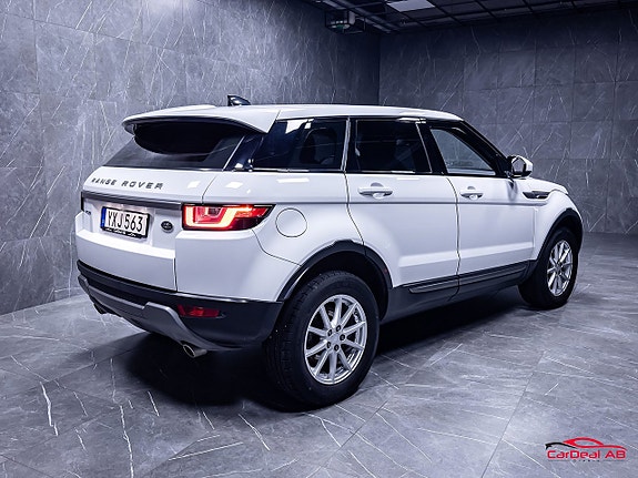 Land Rover Range Rover Evoque 7 of 25