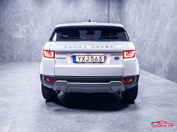 Land Rover Range Rover Evoque 6 of 25