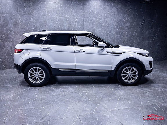 Land Rover Range Rover Evoque 8 of 25