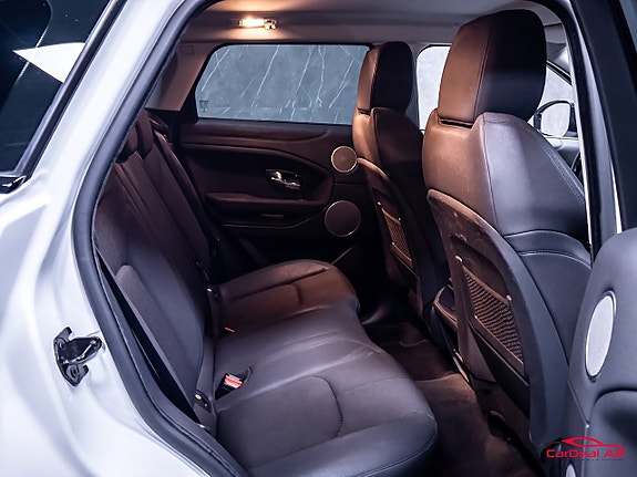 Land Rover Range Rover Evoque 13 of 25