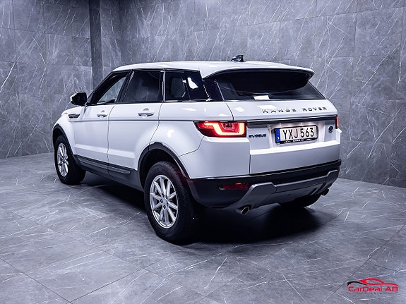 Land Rover Range Rover Evoque 5 of 5