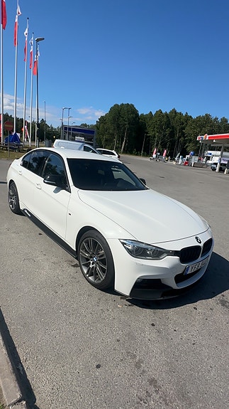 BMW 318d 5 of 13